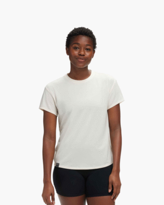 Camiseta esencial HOKA