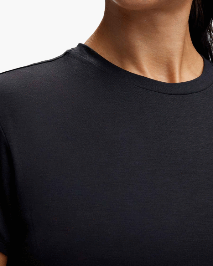 Camiseta esencial HOKA Camiseta esencial HOKA