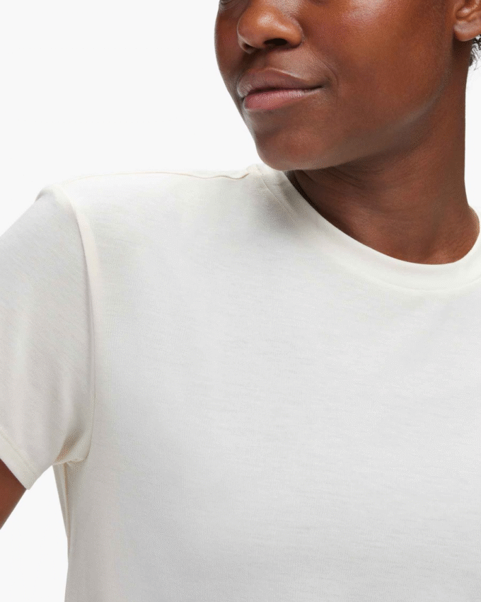 Camiseta esencial HOKA Camiseta esencial HOKA
