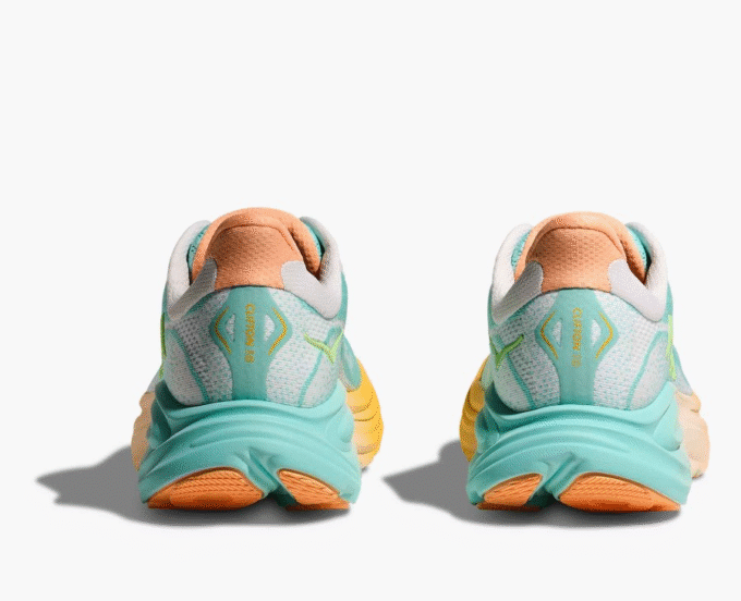 HOKA ONE ONE Anacapa 2 Freedom