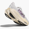 HOKA ONE ONE Mach 6