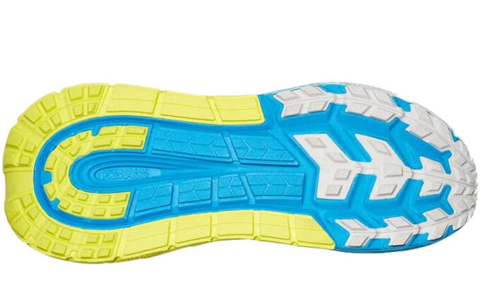 HOKA Tennine
