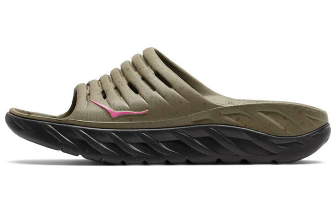 Sandalias HOKA x Bodega Ora Recovery ‘Martini Olive Jet Black’