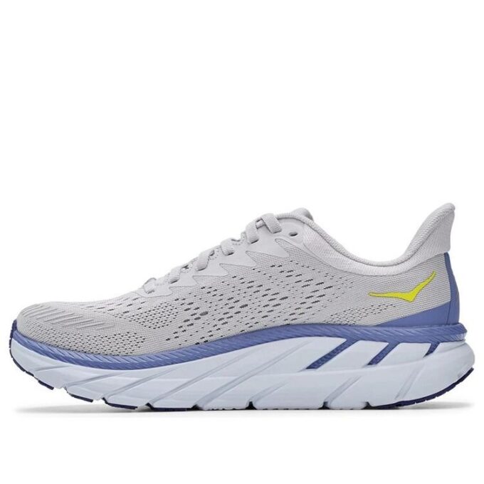 (WMNS) Clifton 7 ‘Nube de nimbus de roca lunar’